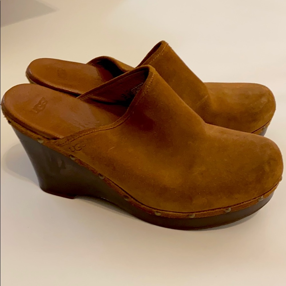 UGG Clogs with Wooden Heel